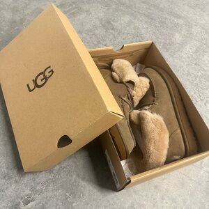 Moccasin UGG lace-ups